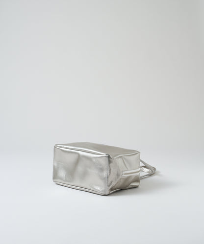 #36/ Square duffel XS (silver) / pigskin "LUSTRA"