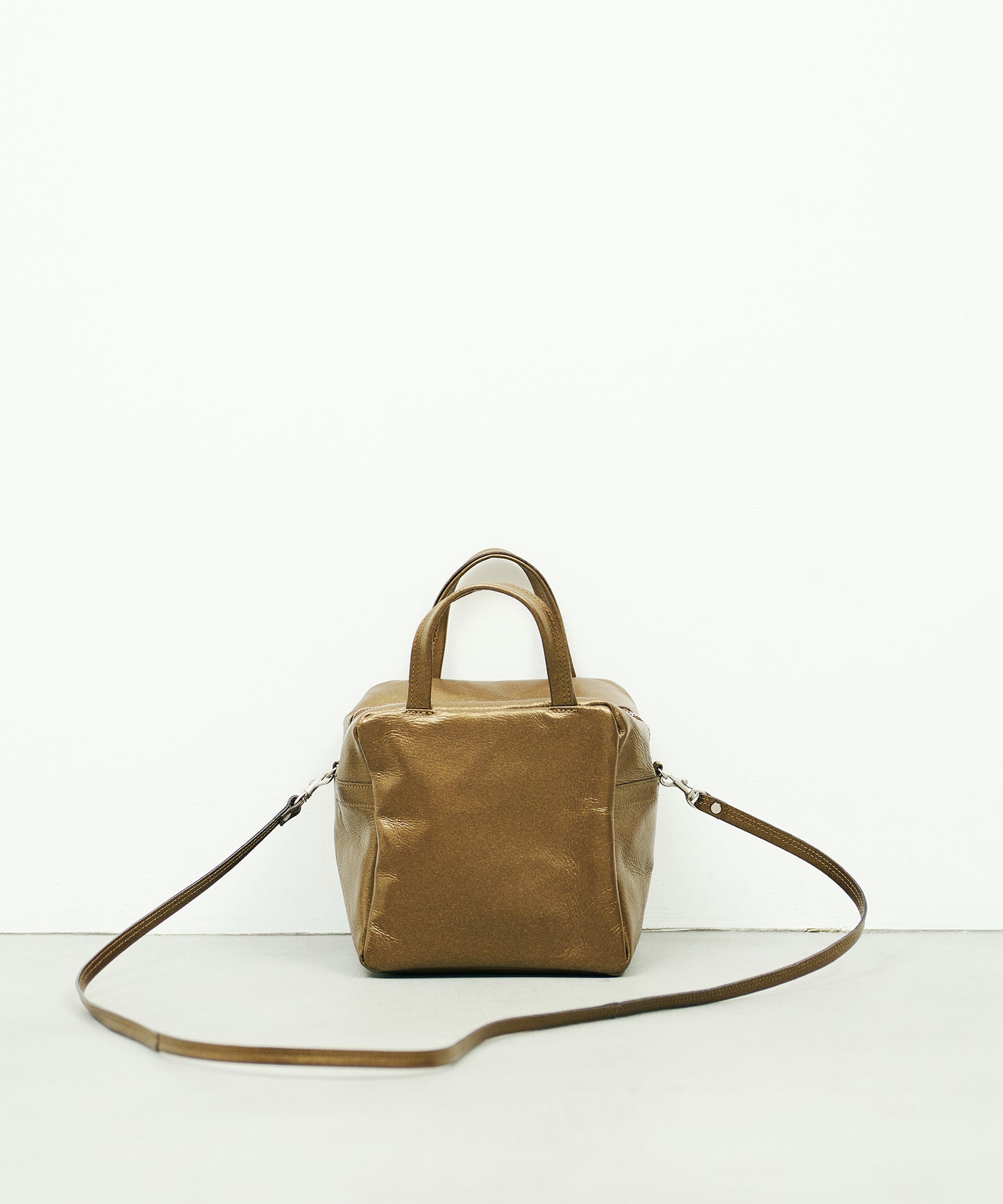 Cube pochette - Antique gold / pigskin Lustra