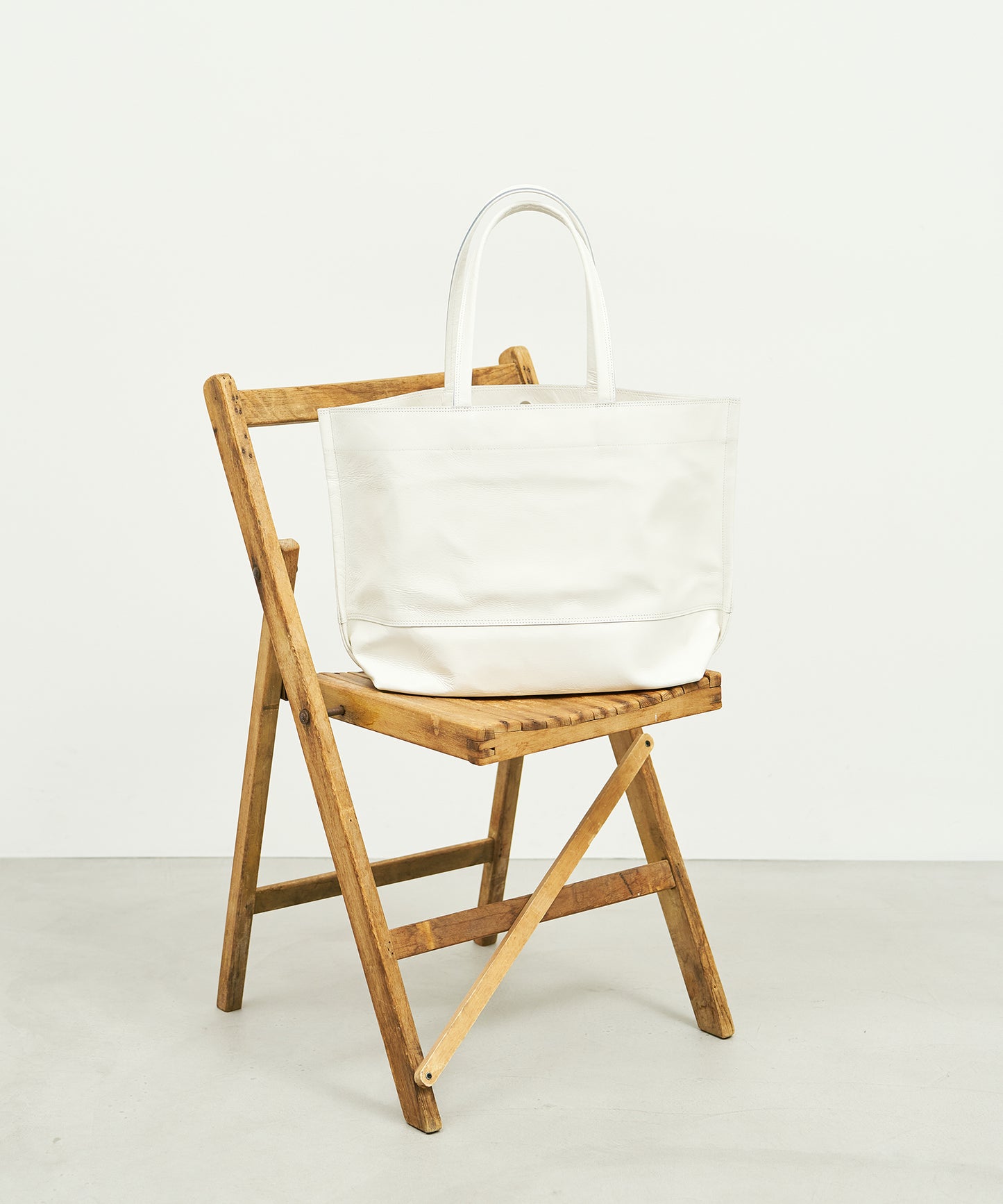 Wide tote bag L / pigskin Cerato