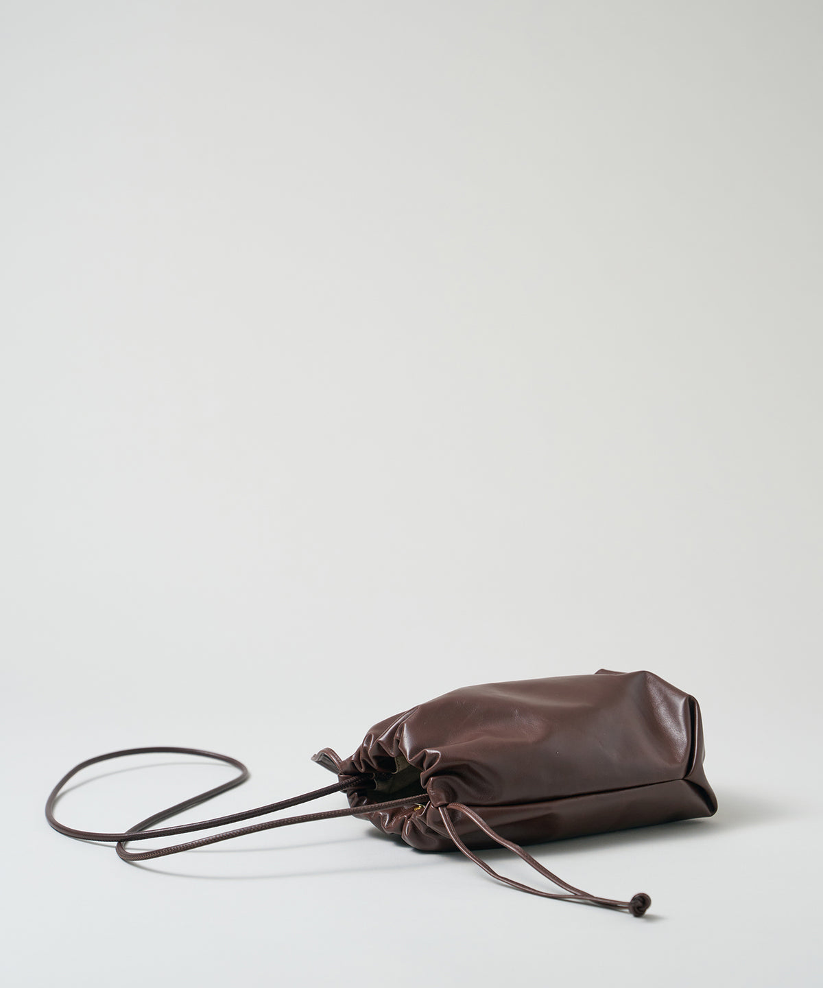 《Limited 5%》Stem Draw - Bitter brown / cowhide Aperto