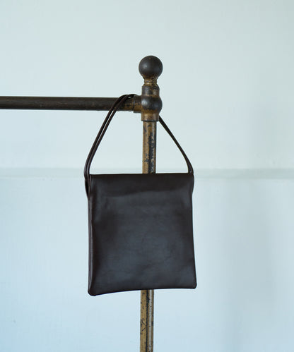 #45/ Float mini tote (黑色) / 牛皮 "APERTO" 