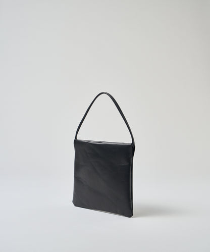 #45/ Float mini tote (黑色) / 牛皮 "APERTO" 