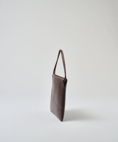 #45/ Float mini tote (苦棕) / 牛皮 "APERTO" 