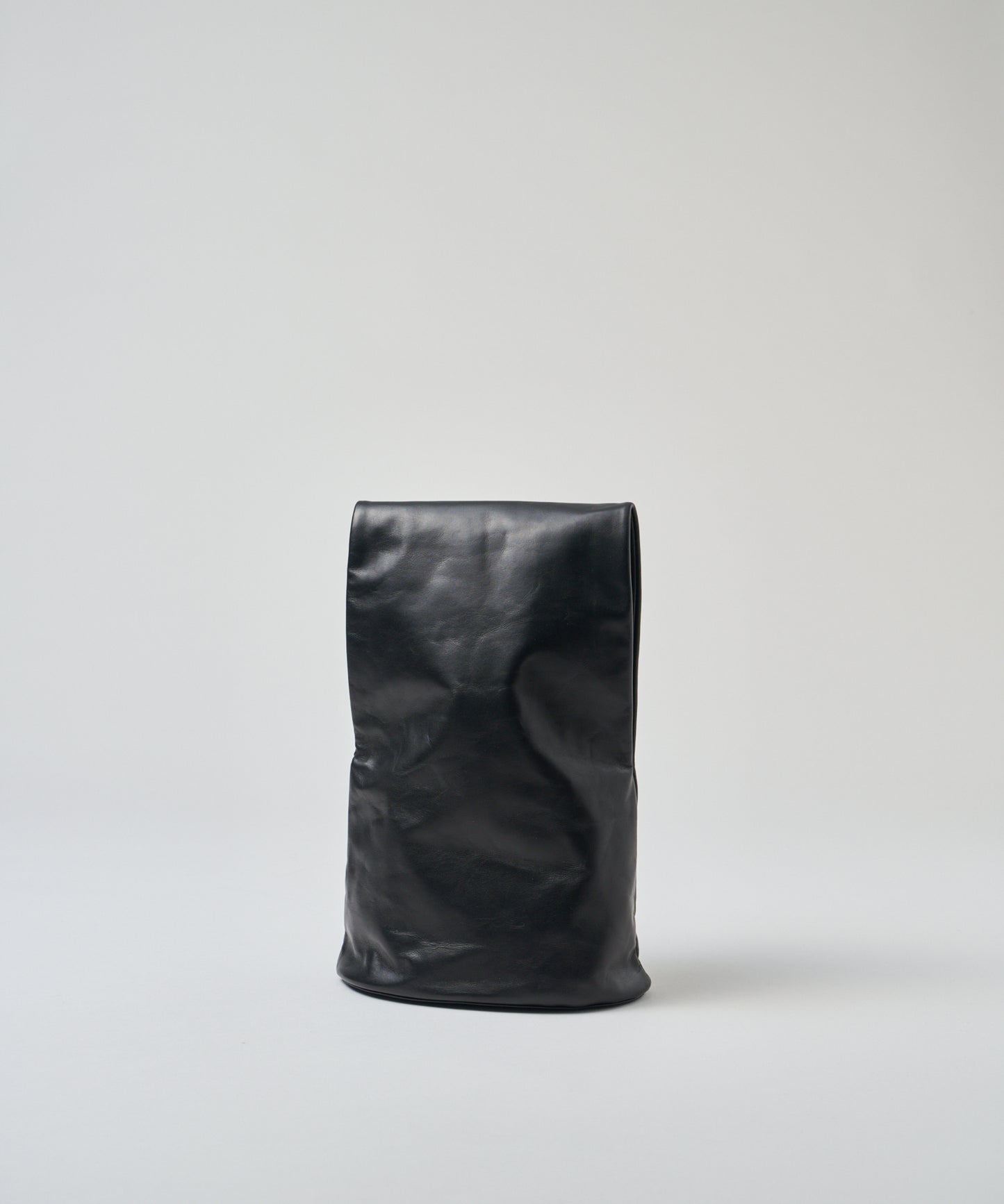 #45/ 袖托特包 (黑色) / 牛皮 "APERTO" 