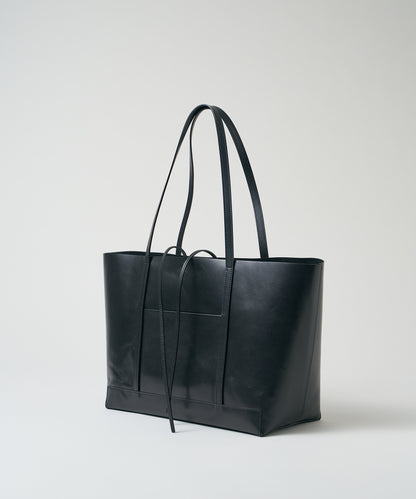 《Limited 5%》Trim Tote - Black / cowhide Aperto
