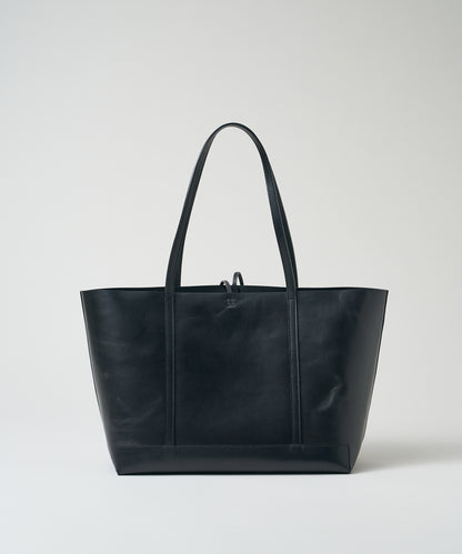 《Limited 5%》Trim Tote - Black / cowhide Aperto