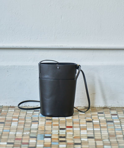 Sleek path XS - Black / cowhide Aperto