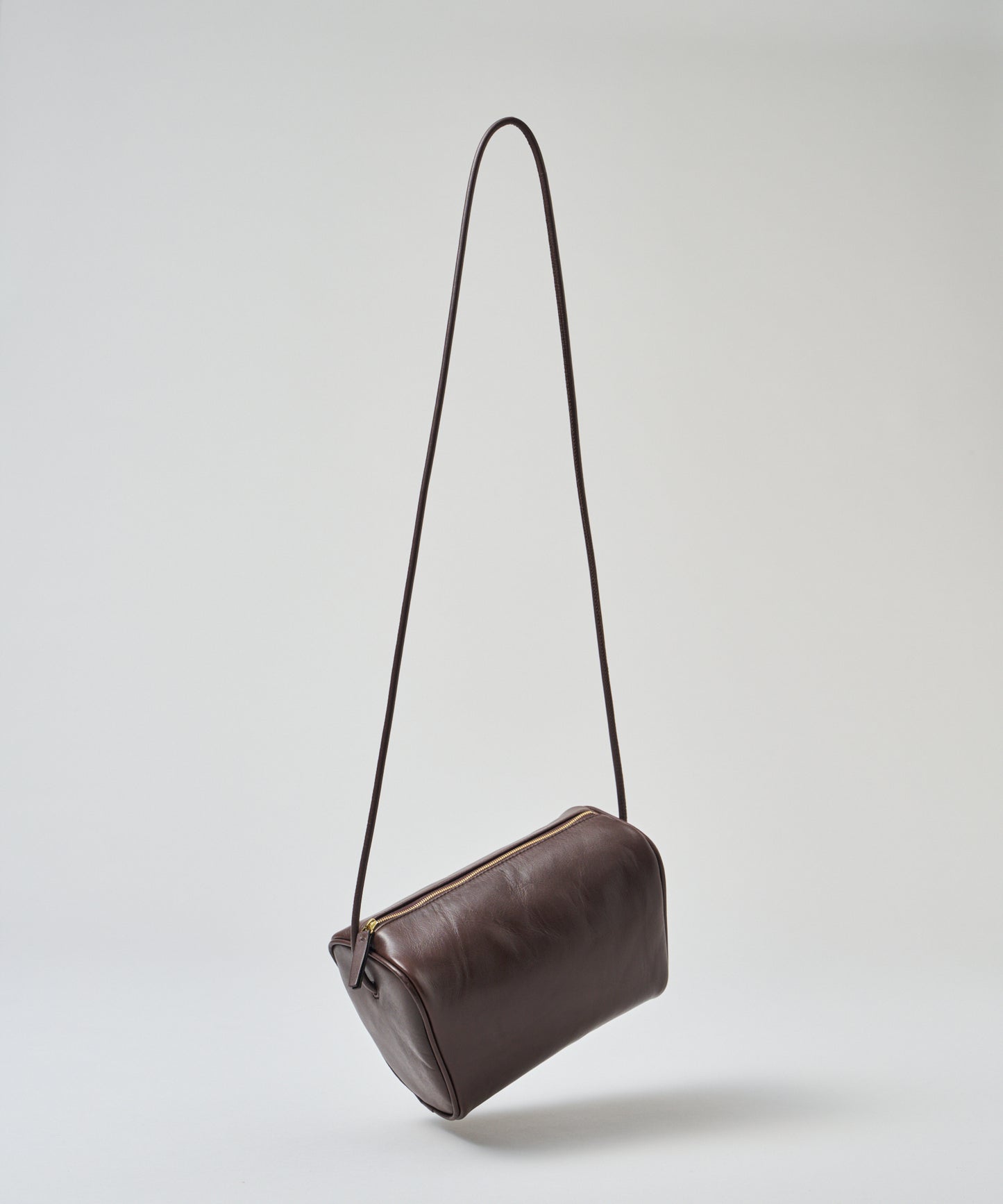 #45/ Float 迷你肩包 (苦棕) / 牛皮 "APERTO" 