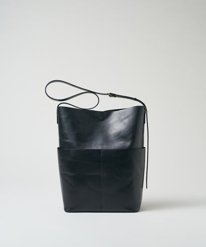 《Limited 5%》Sleek Path Cargo - Black / cowhide Aperto