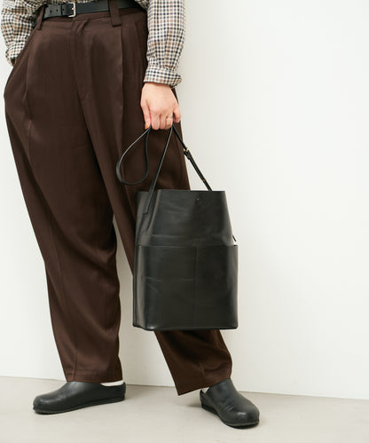 《Limited 5%》Sleek Path Cargo - Black / cowhide Aperto