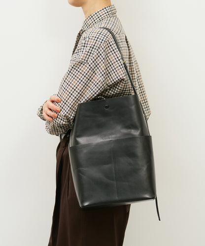 《Limited 5%》Sleek Path Cargo - Black / cowhide Aperto
