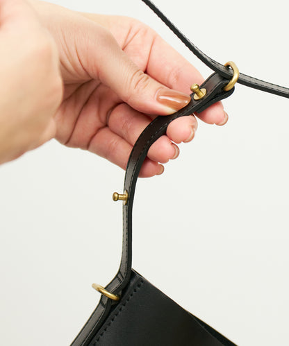 《Limited 5%》Sleek Path Cargo - Black / cowhide Aperto