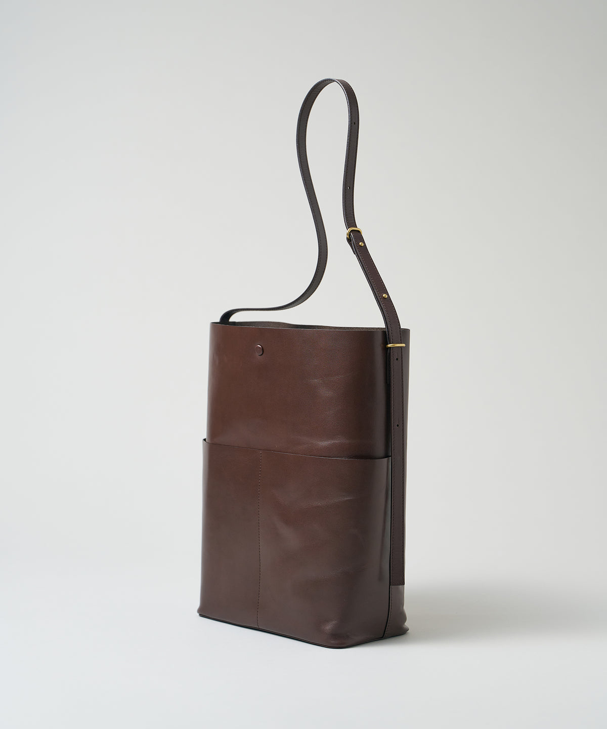 《Limited 5%》Sleek Path Cargo - Bitter brown / cowhide Aperto