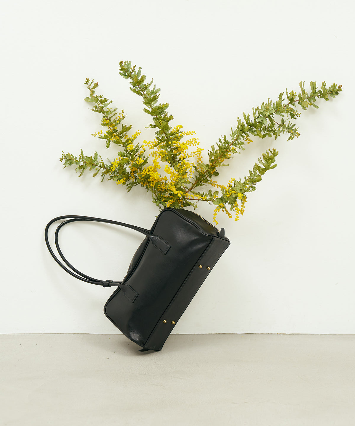 《Limited 5%》Contour Boston S - Black / cowhide Aperto
