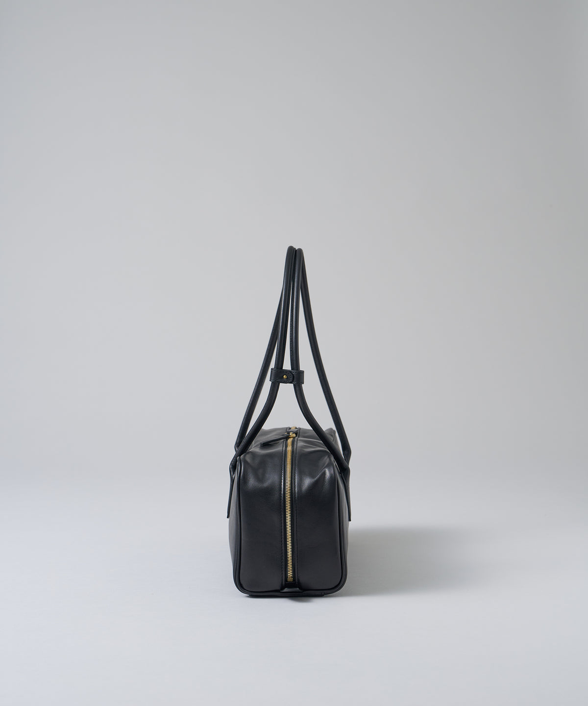 《Limited 5%》Contour Boston S - Black / cowhide Aperto
