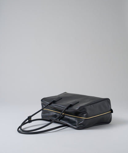 《Limited 5%》Contour Boston M - Black / cowhide Aperto