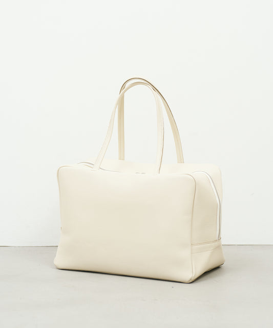 #52b/ Square duffel bag M (ivory) / cowhide "VALENCIA"