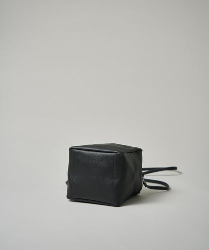 #53 / Cube pochette / cowhide "EN"