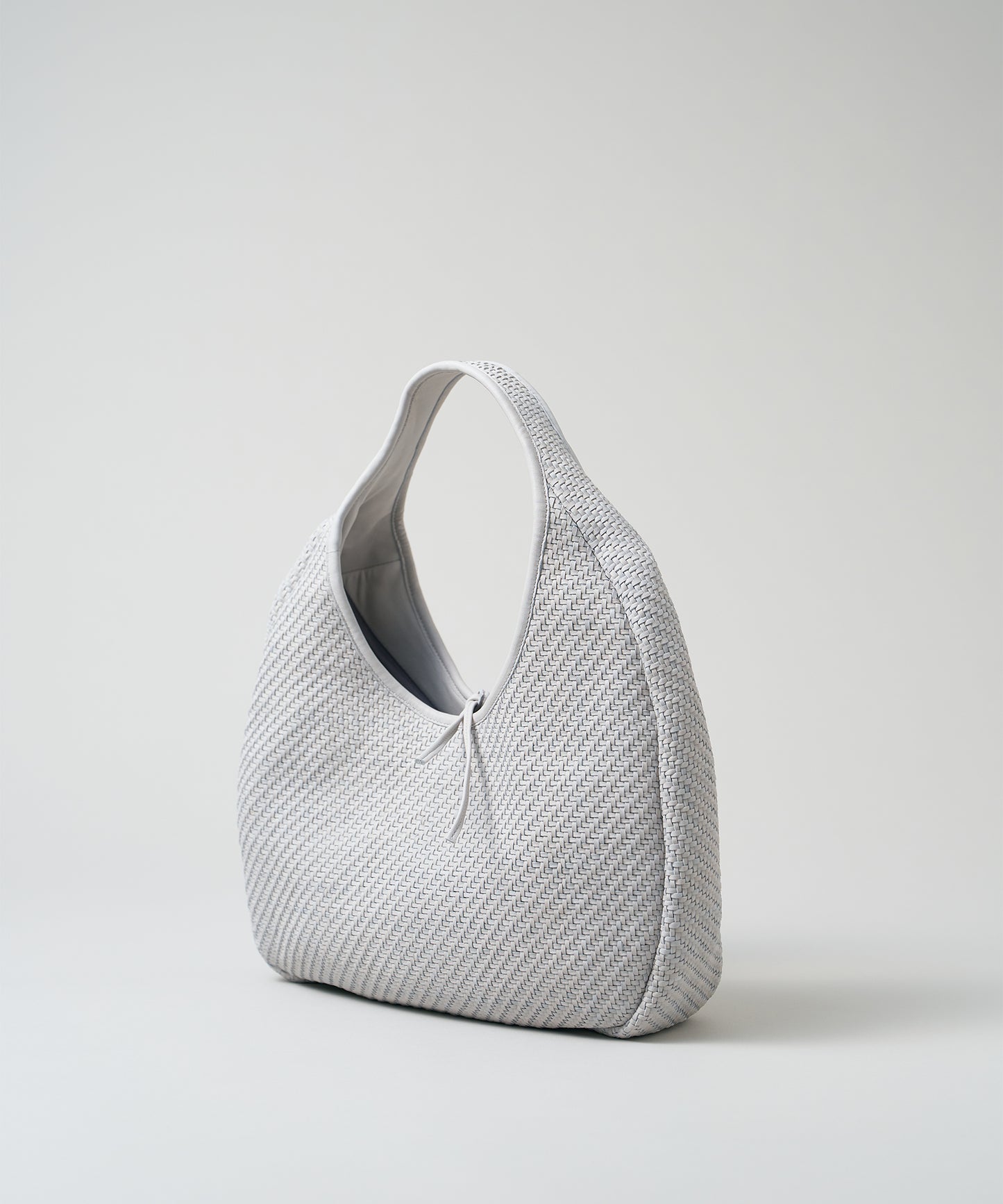 Circle Basket - mist gray / sheepskin Sheep mesh
