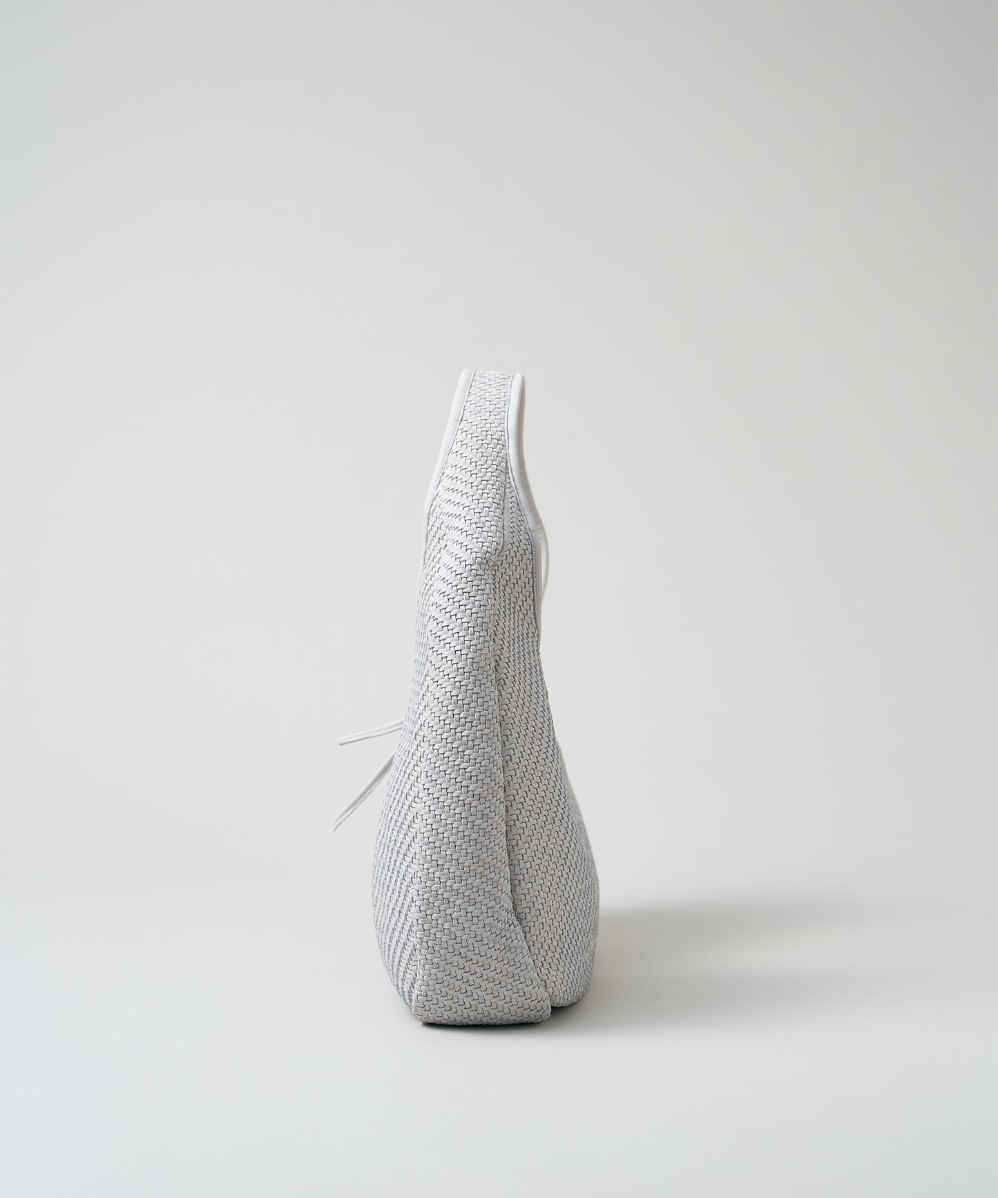 Circle Basket - mist gray / sheepskin Sheep mesh