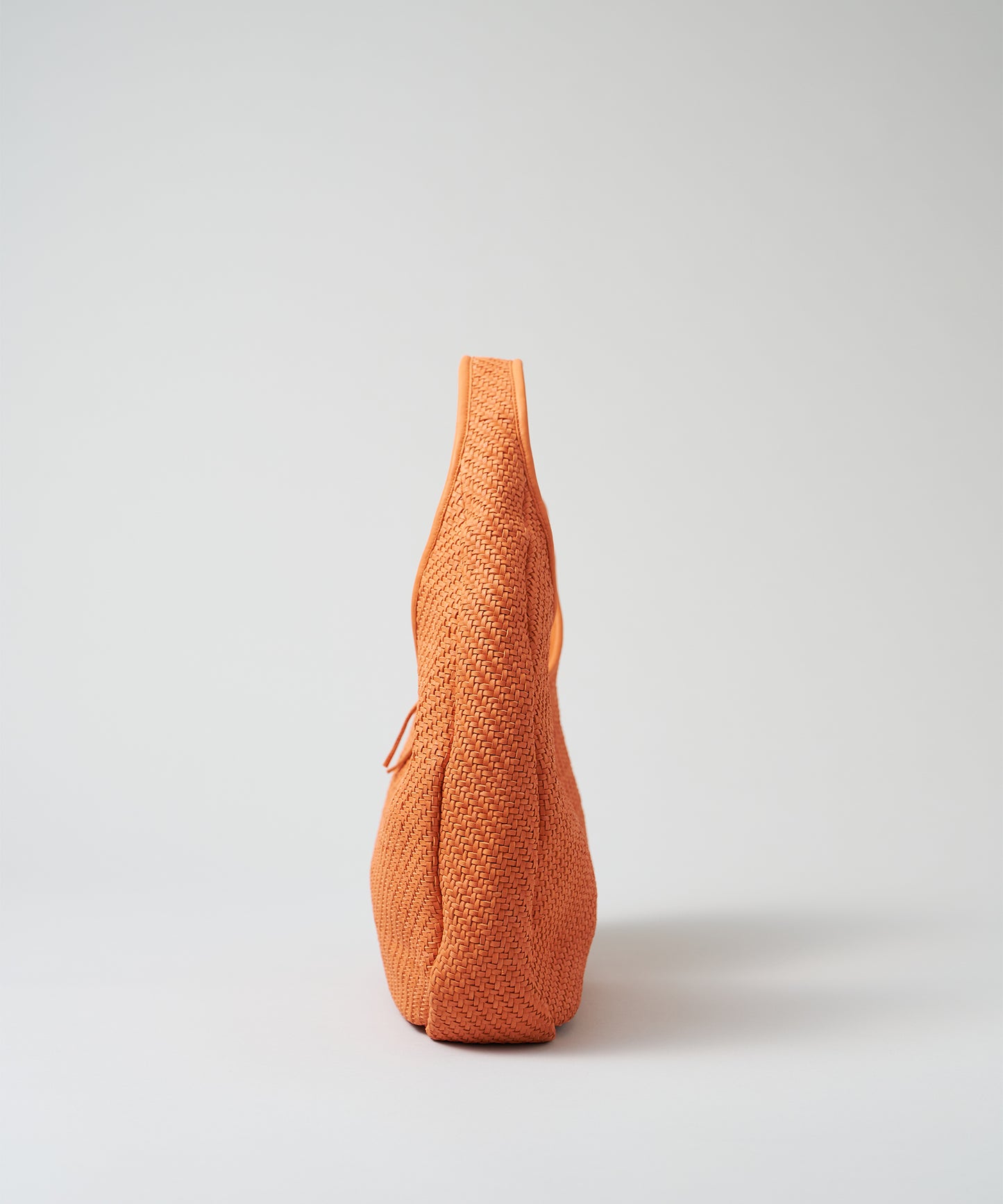 Circle Basket - orange / sheepskin Sheep mesh