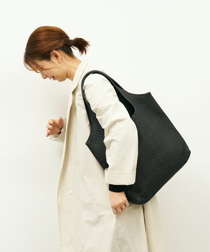 #60/ Metro Carry（黑）/ 羊皮“SHEEP MESH” 