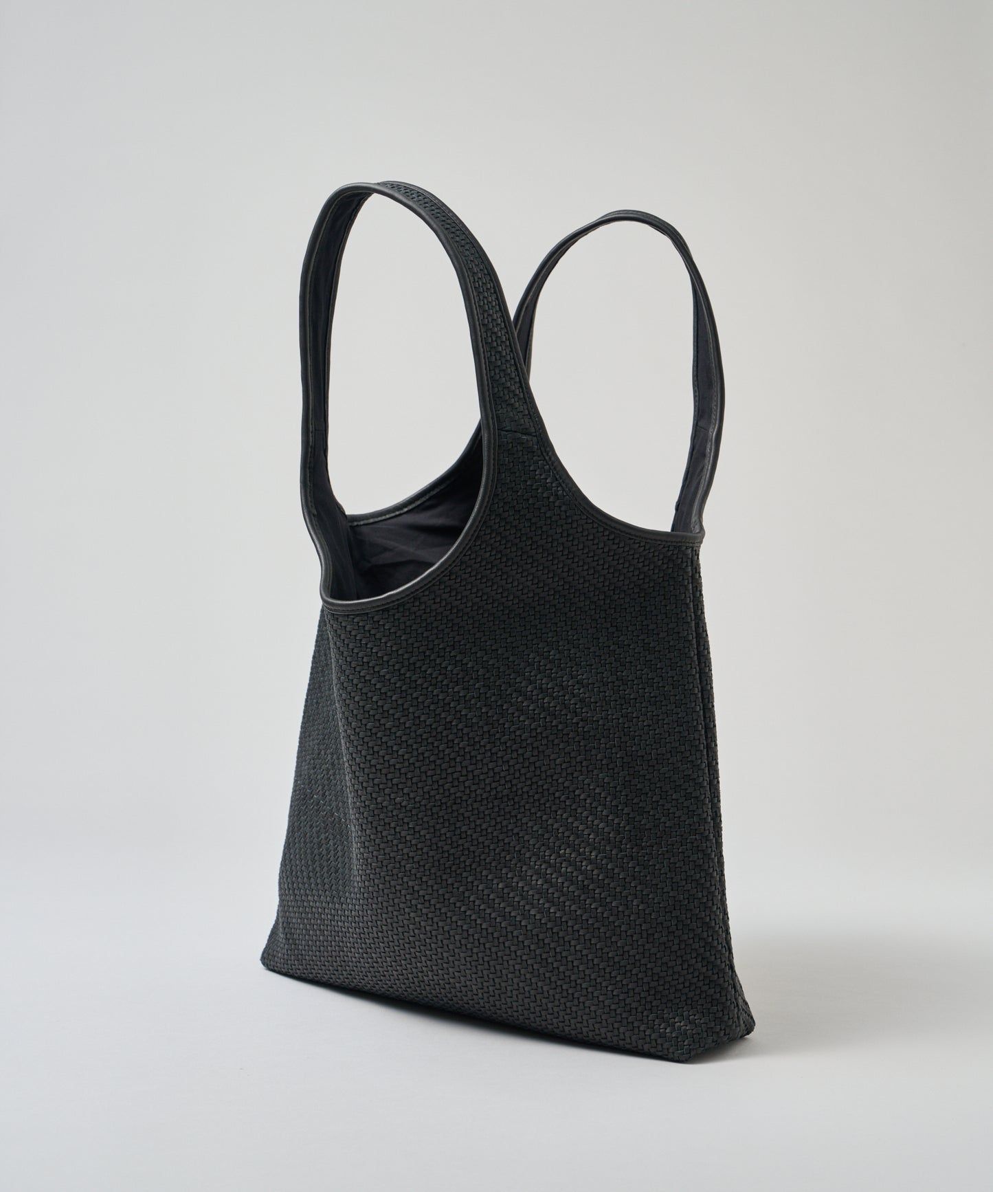 #60/ Metro Carry（黑）/ 羊皮“SHEEP MESH” 