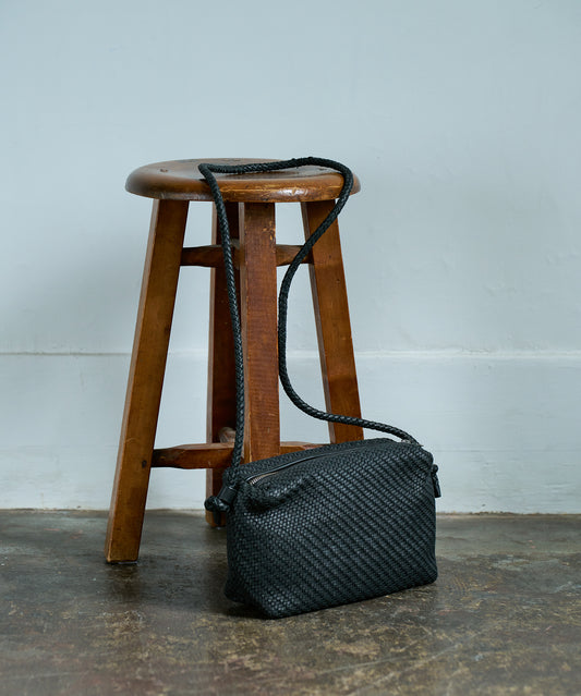 #60/ Barrel Shoulder M (black) / sheepskin "SHEEP MESH"