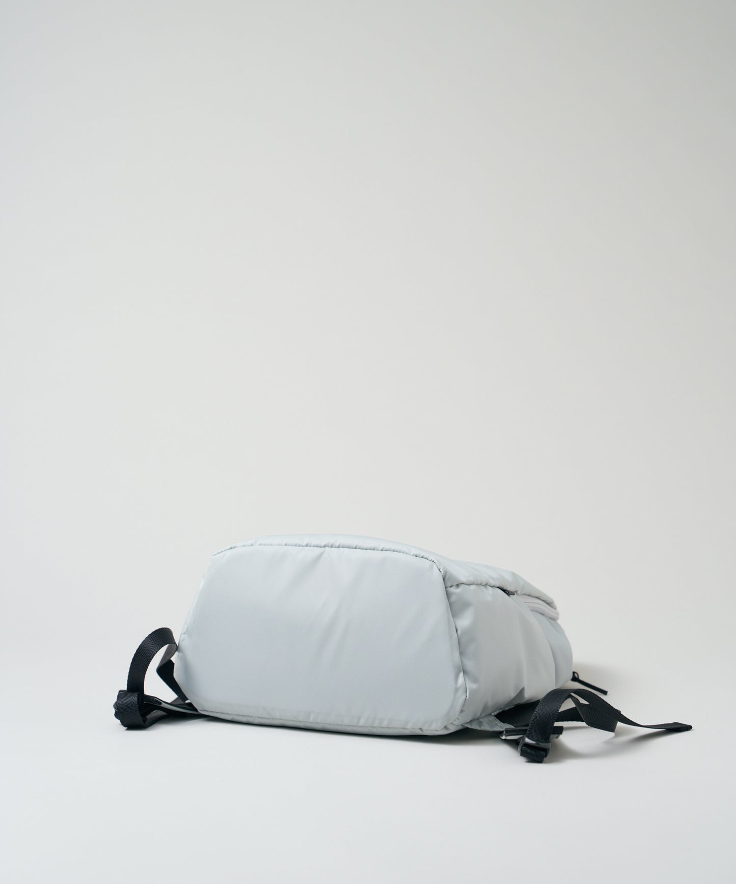 Lithe Pack 16L - Silver gray / Basic Nylon