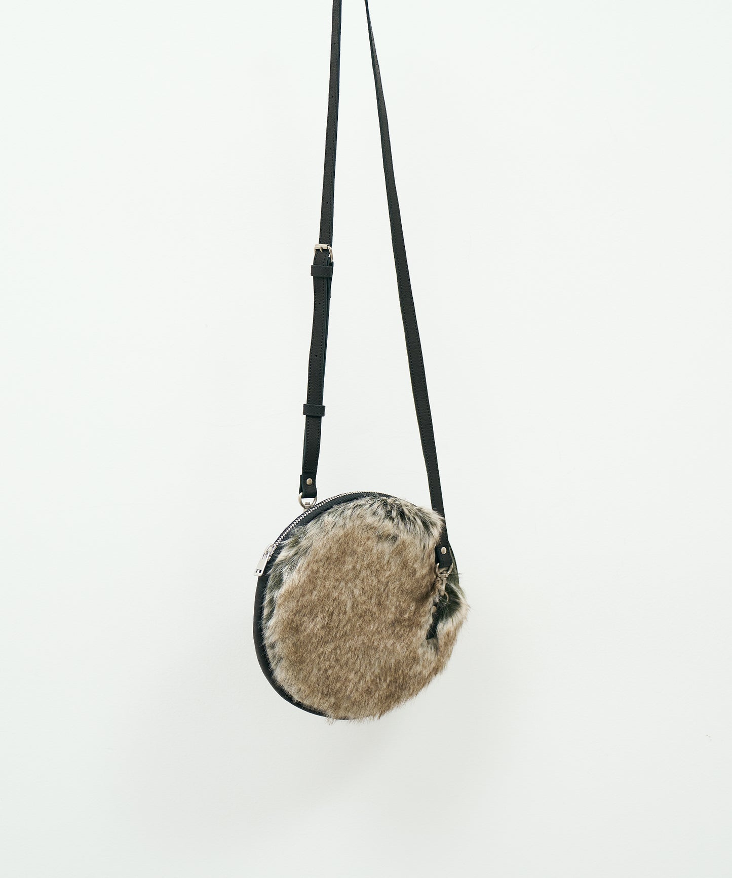 #88a / Tambourine Shoulder Bag / Pigskin "HALLIE × Craft fur"