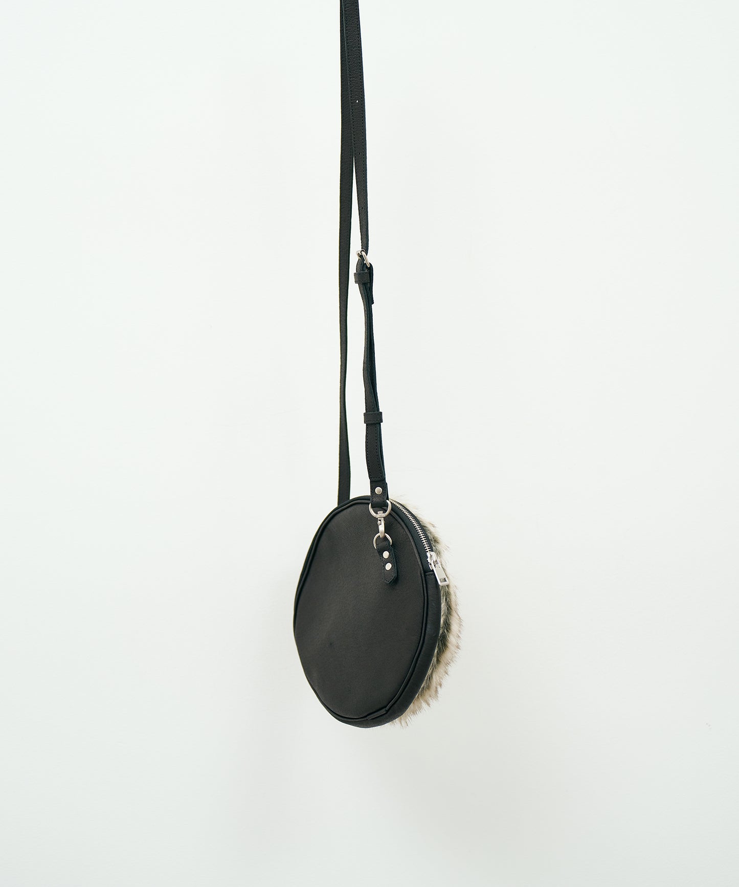 #88a / Tambourine Shoulder Bag / Pigskin "HALLIE × Craft fur"