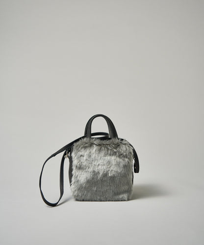 #88a / Cube pochette / Pigskin "HALLIE"×faux fur.