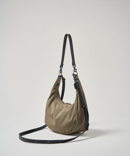 【9/6発売】Bolso de hombro redondo diario / nailon "Nylon de alta densidad" 