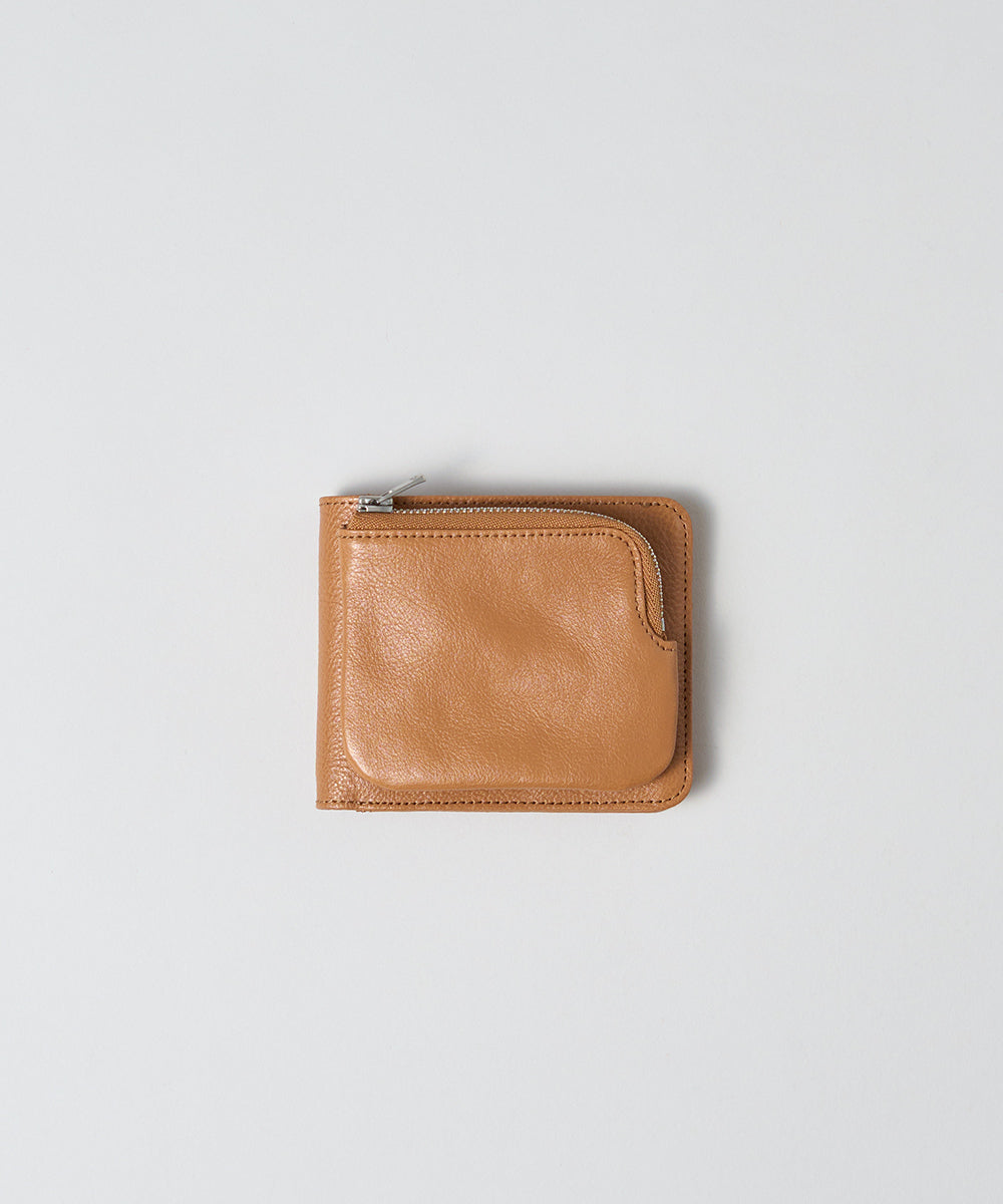 #50 / Patch pocket wallet / cowhide "SOLUM"