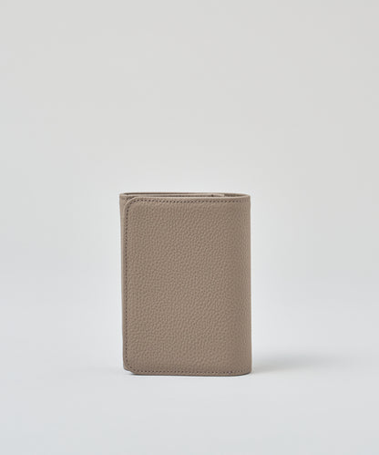 【25AW】#51b/邮差钱包S(杏仁灰)/牛皮“PHILIP” 