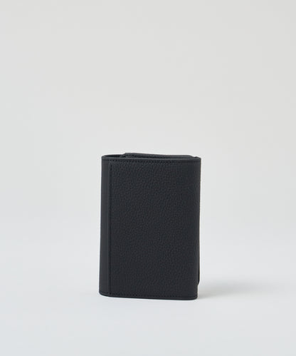 【25AW】#51b/邮差钱包S(墨黑色)/牛皮“PHILIP” 