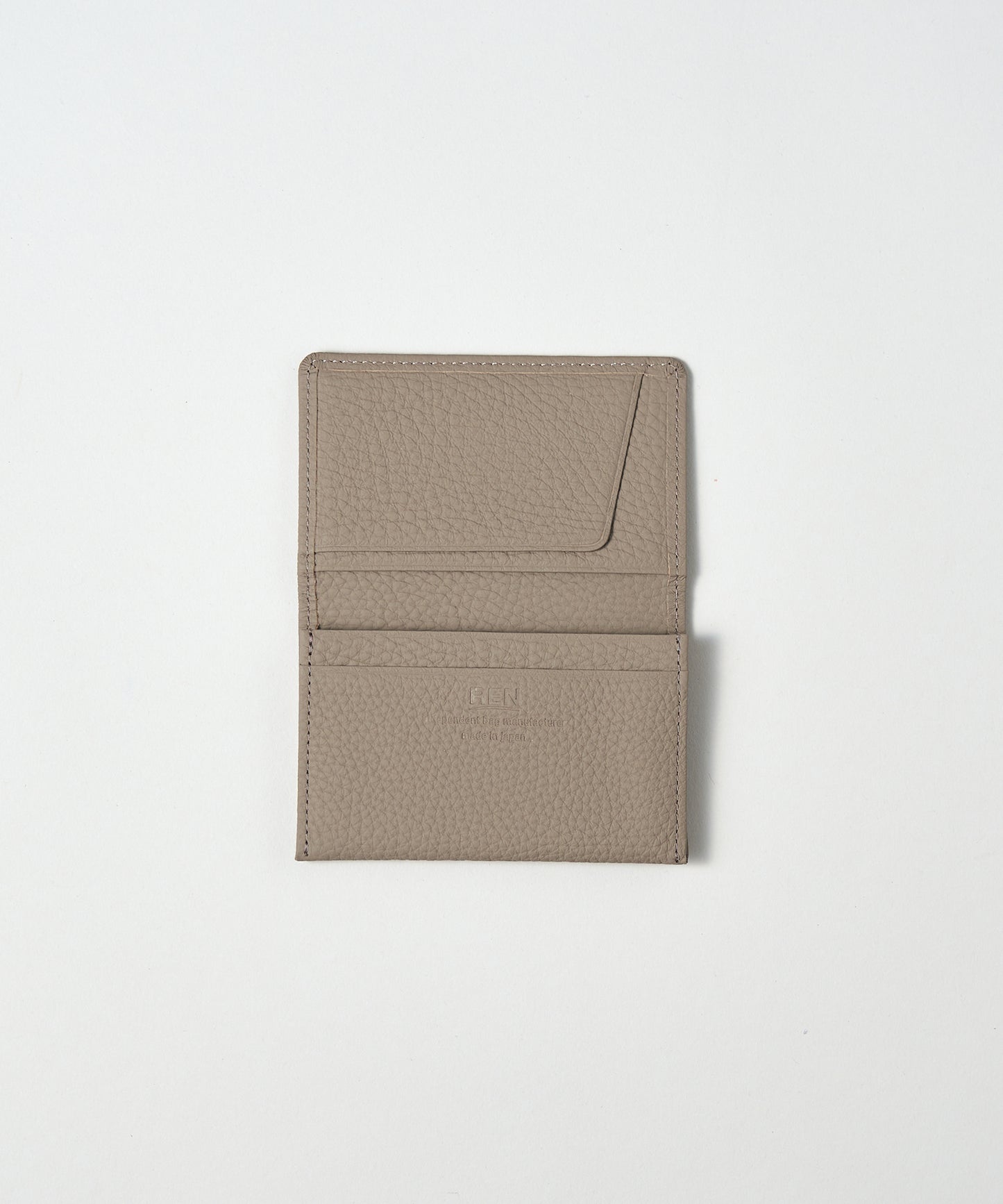 #51/ 卡包（杏仁灰）/ 牛皮“PHILIP”