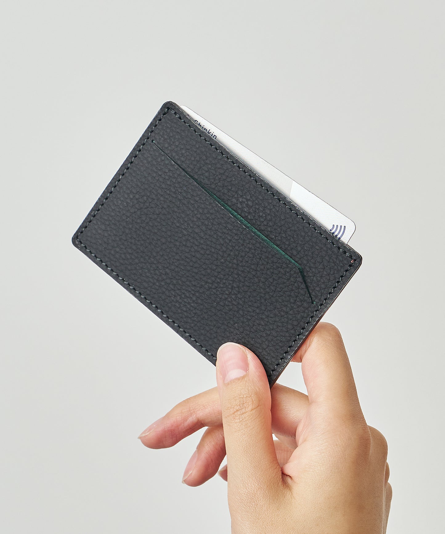 #51b/ Sleeve Pass Case (ink black) / cowhide "PHILIP"