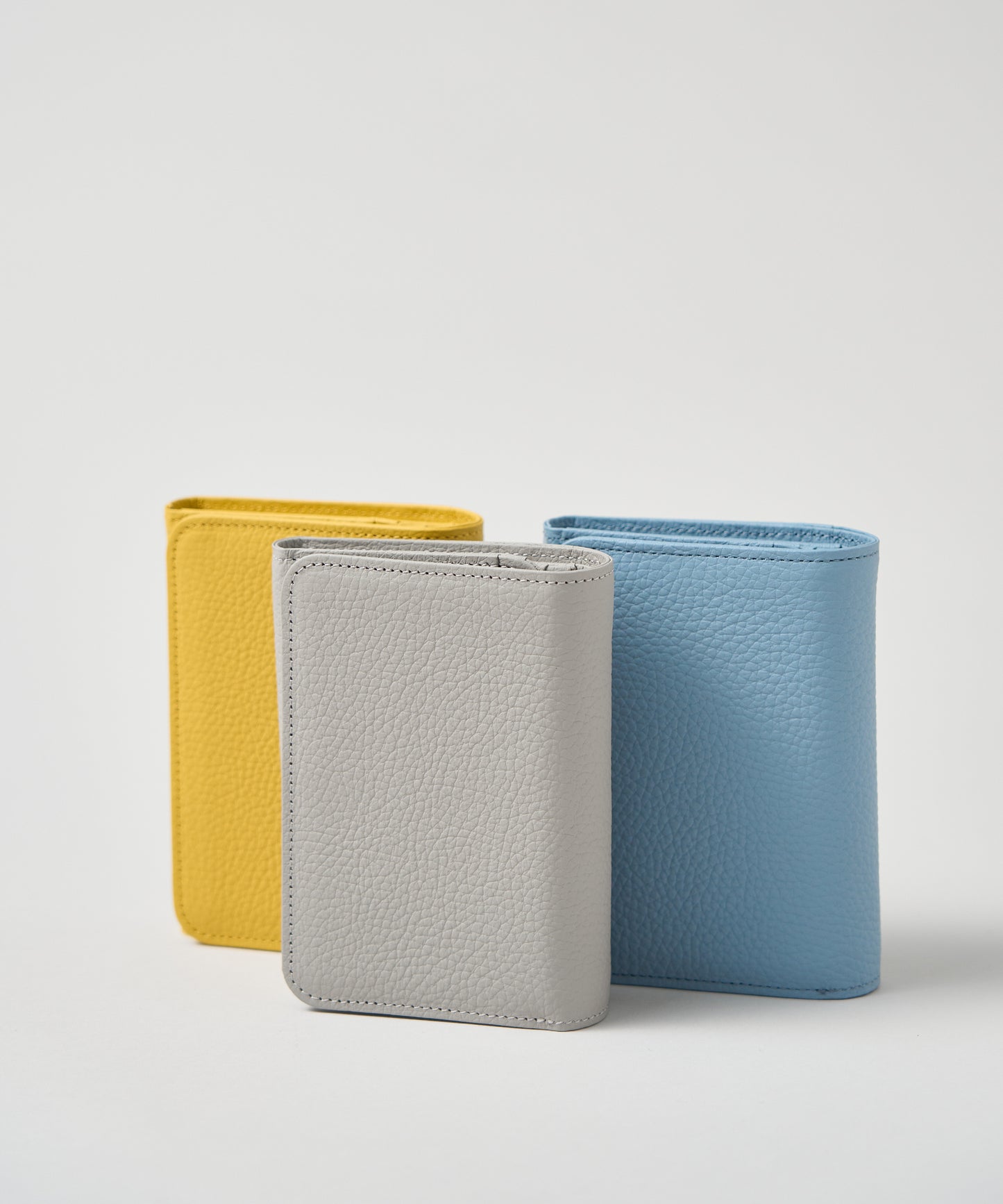 Postman wallet S - blue haze / cowhide EN