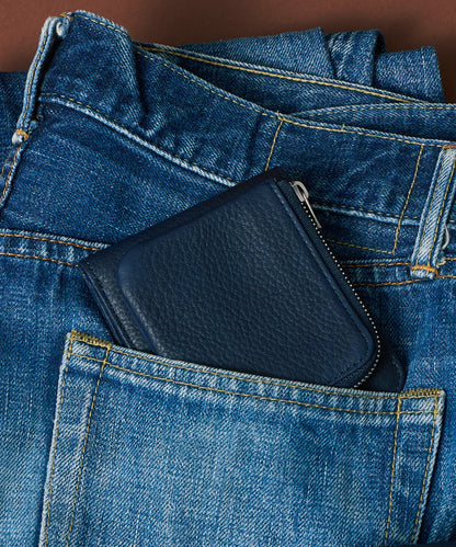 #55b / 贴袋钱包 (靛蓝) / 牛皮“BABY BUFFALO” 