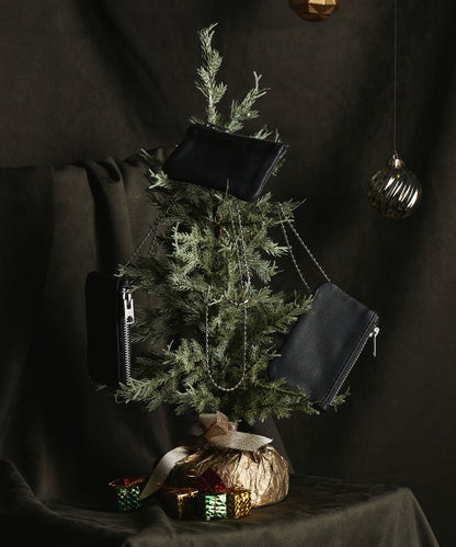 #11/ "Kuramae" pouch (black) / goatskin "BARE"