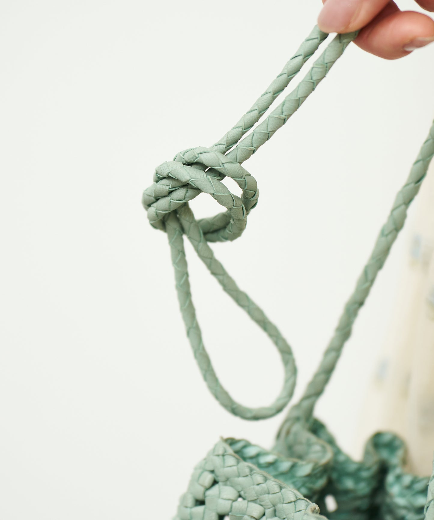 #16/ Tassel bottle shoulder (sage green) / goatskin "GOAT MESH"