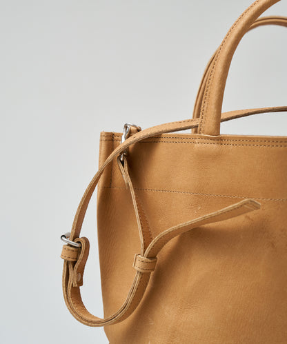 #30/ Lunch bag S_carry light (camel) / pigskin "HALLIE"