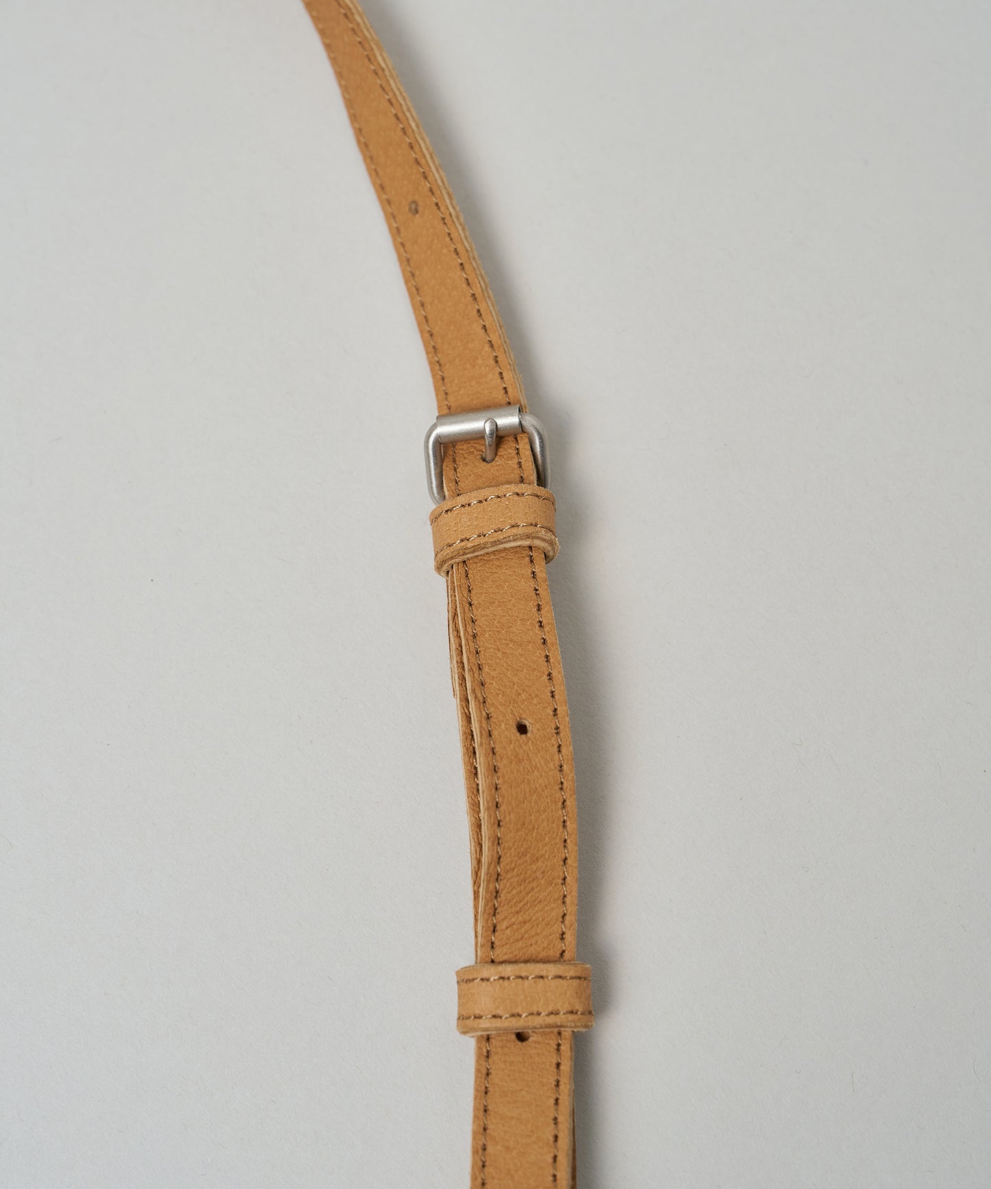 #30/ Lunch bag S_carry light (camel) / pigskin "HALLIE"