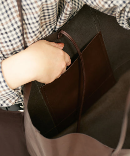 《Limited 5%》Trim Tote - Bitter brown / cowhide Aperto