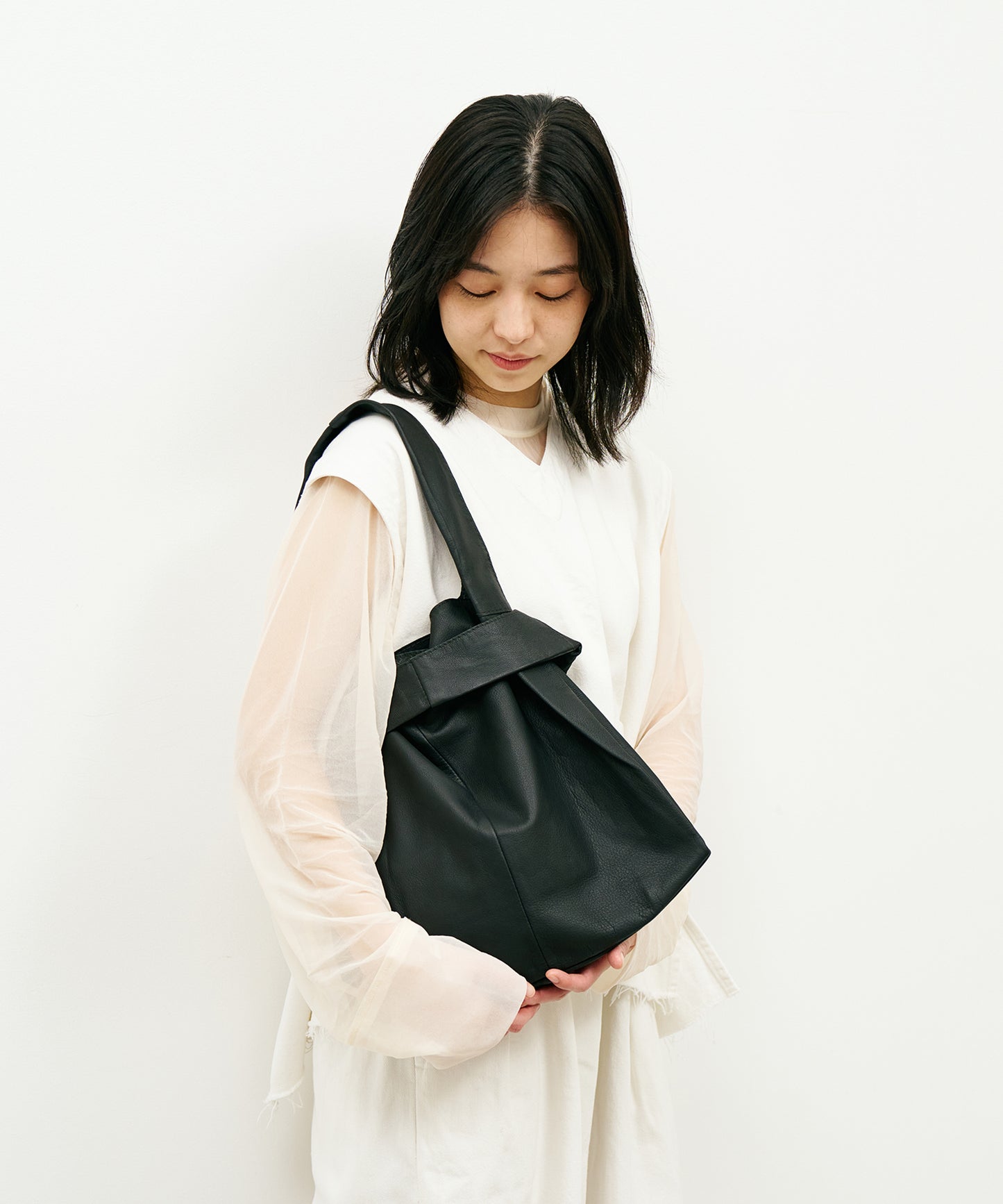 #11/ 2way Reji-bukuro S (black) / goatskin "BARE"