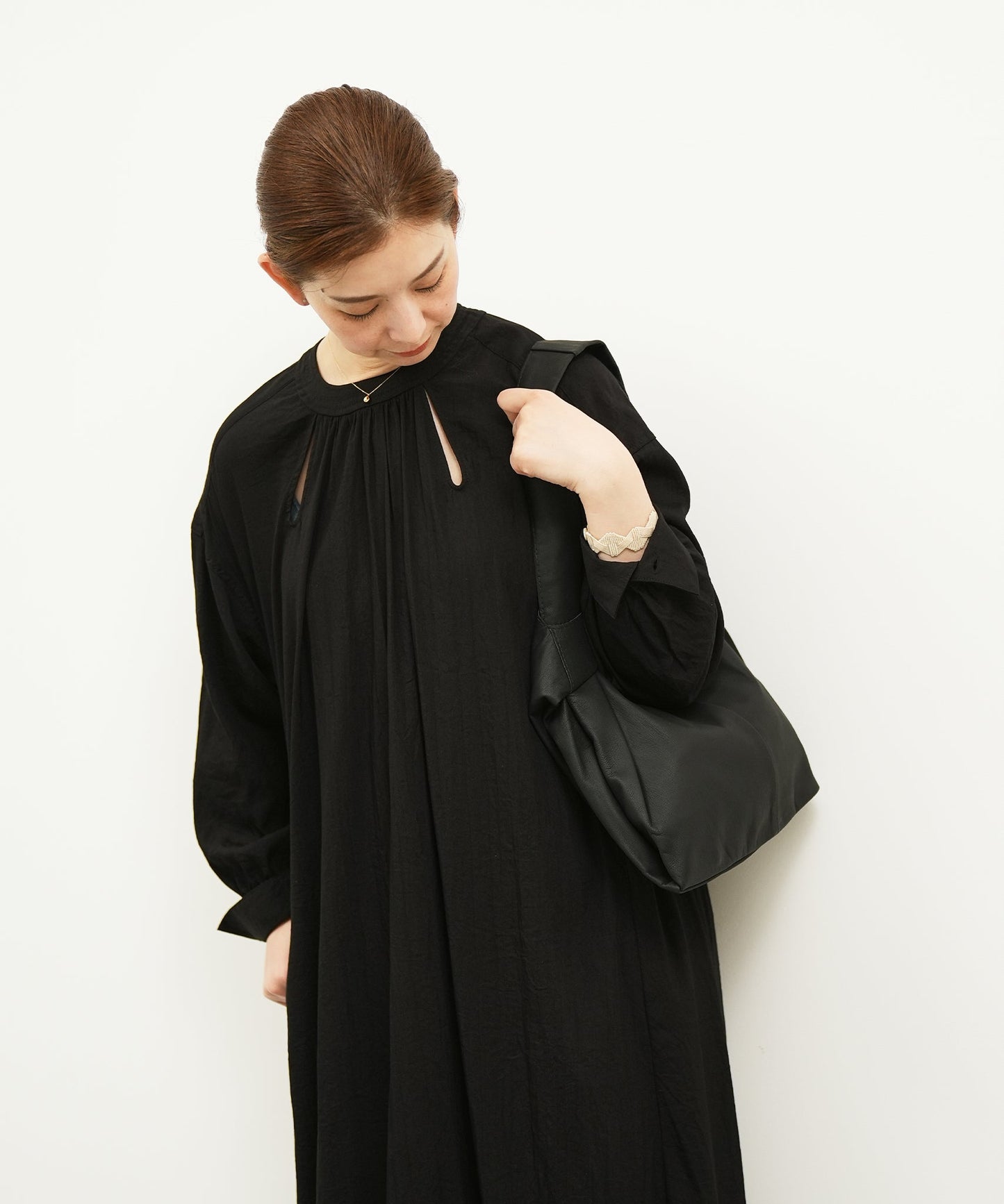 #11 / 2way Reji-bukuro S (black) / goatskin "BARE"