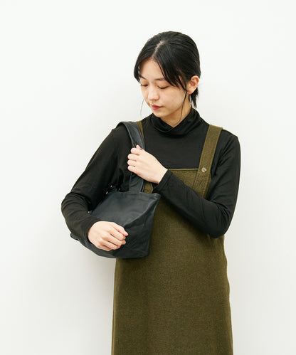 #11/ 手提包 (黑色) / 山羊皮 "BARE" 