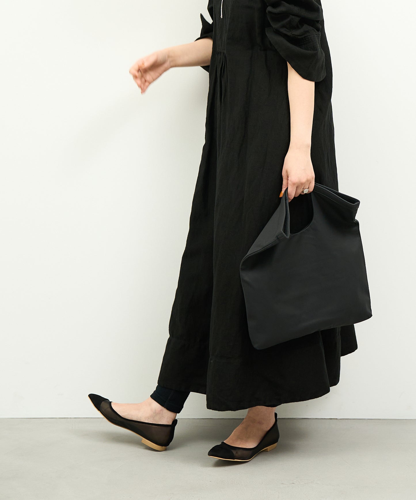 #11/ LP bag (black) / goatskin "BARE"