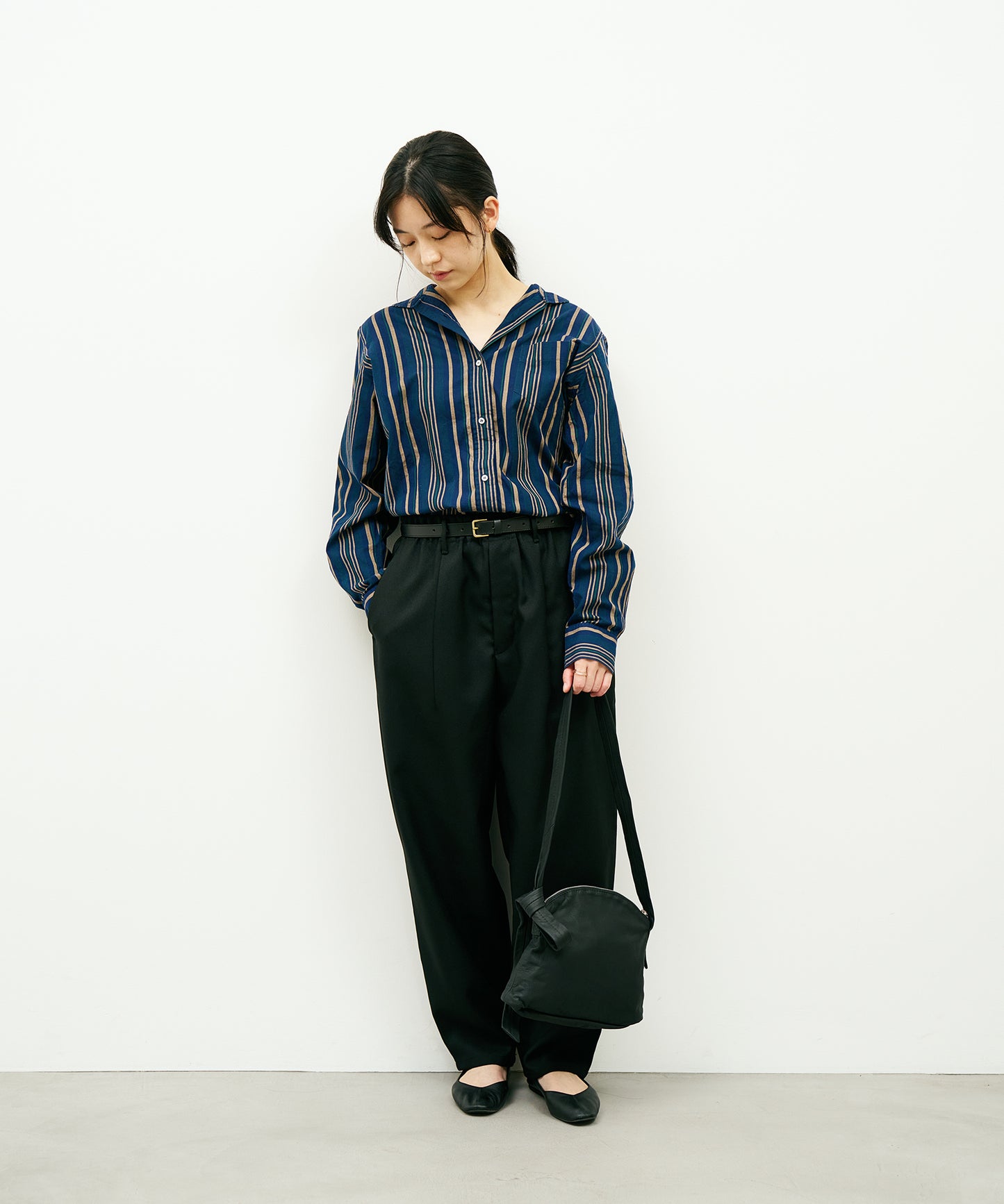 #11/ Arch Zip 單肩包（黑色）/ 山羊皮“BARE”